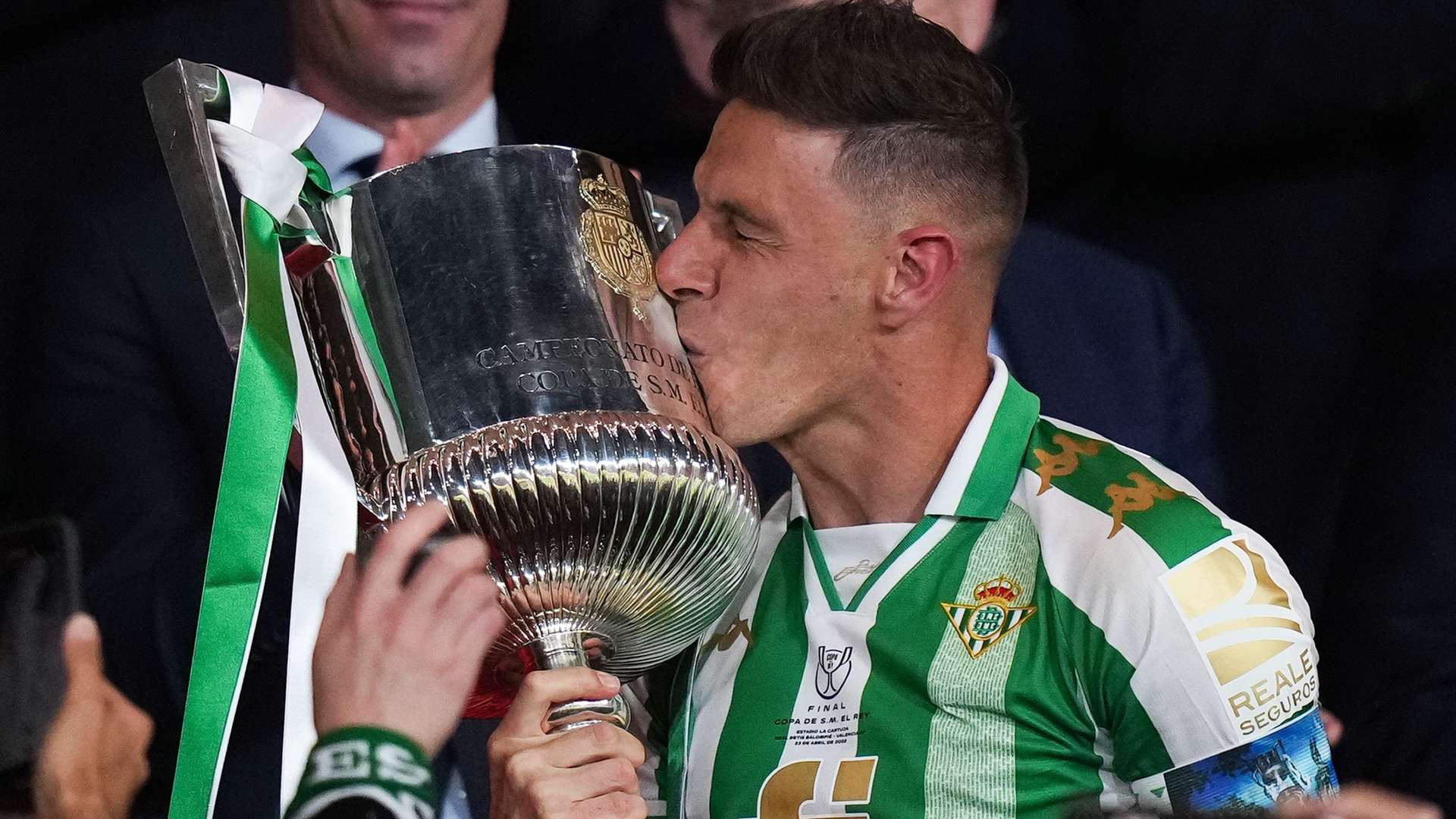 在深入分析 在深入分析